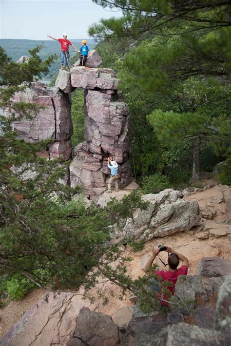 Devil's Lake Hiking Trails - Descriptions, Photos & Maps for All 16 Trails