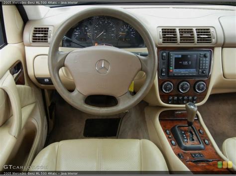 Java Interior Dashboard for the 2005 Mercedes-Benz ML 500 4Matic #62800716 | GTCarLot.com