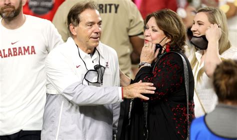 Nick Saban's wife details his sad response to Alabama's CFP loss - Football - Sports - Daily ...