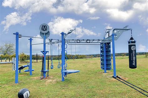 Outdoor workout station, Outdoor workouts, Workout stations