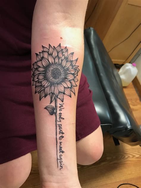 Sunflower tattoo in remembrance of my sweet friend Sydney | Remembrance ...