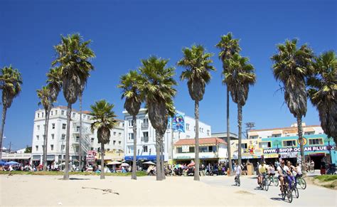 Travels with L (and sometimes Z & F): Venice Beach, CA