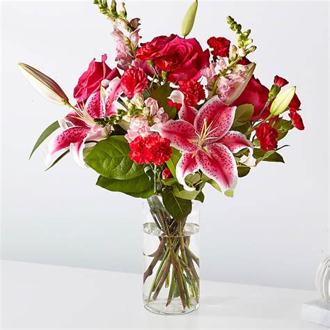 Anniversary Flowers Delivery | FTD