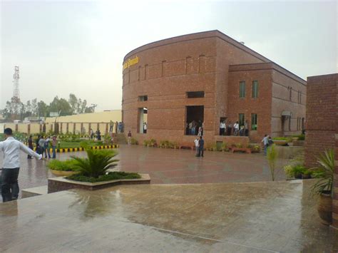 University of Central Punjab: University of Central Punjab's New Campus