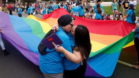 Some memorable moments of the L.A. Pride parade through the years - Los Angeles Times