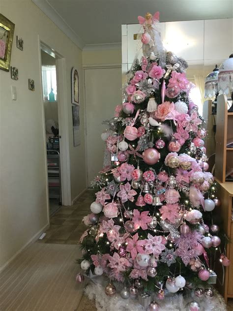 20+ Christmas Tree Pink Decorations