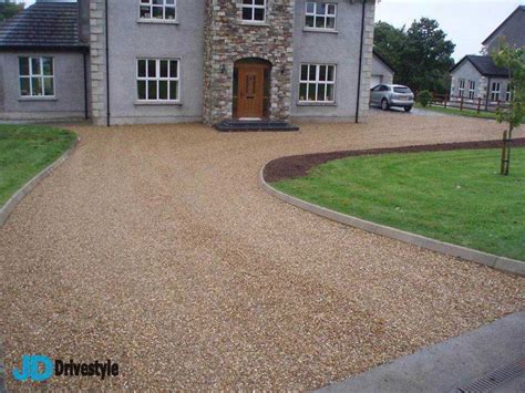 Rock Driveway Ideas | Examples and Forms