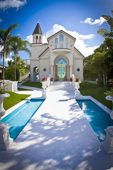 Wedding hall | Chapel wedding, Paradise cove, Hawaii wedding