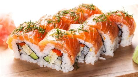 Easy Alaska Roll Sushi Recipe (Light and Tasty)