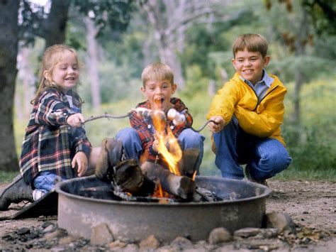 17 Fun Camping Activities for Kids