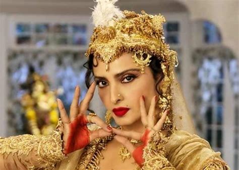 10 Films Rekha Made Awesome