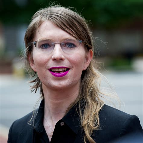 Chelsea Manning - Fidel Meadows