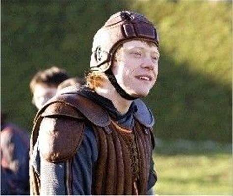 17 Best images about Ron Weasley Quidditch Uniform on Pinterest | Ron weasley, Scene and Movies