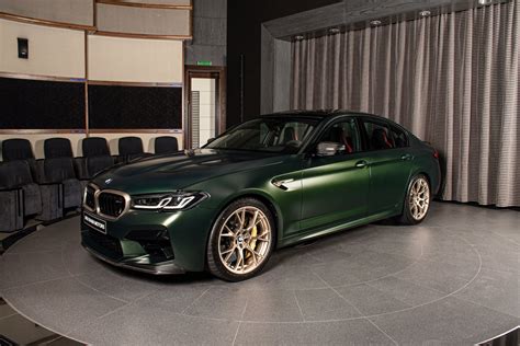 BMW M5 CS on Display in Abu Dhabi Looks Amazing in Frozen Deep Green Metallic - autoevolution