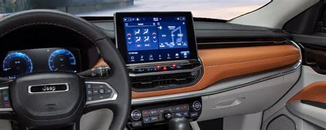 2022 Jeep Compass Interior | Boggus Tipton Chrysler Dodge Jeep Ram