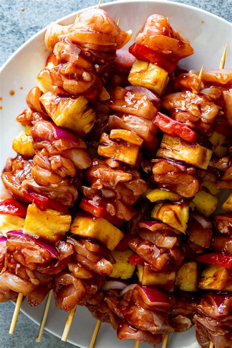 Hawaiian chicken skewers - Simply Delicious