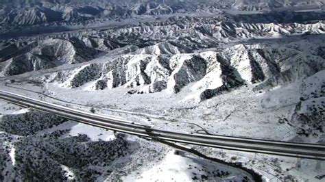 Storm expected to bring rain and snow to SoCal, threatening closure of Grapevine - ABC30 Fresno