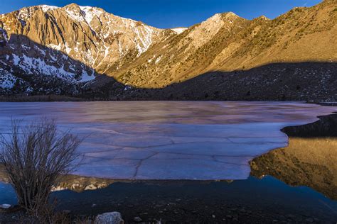 Reflection on ice and water | Convict Lake, California, USA | Flickr