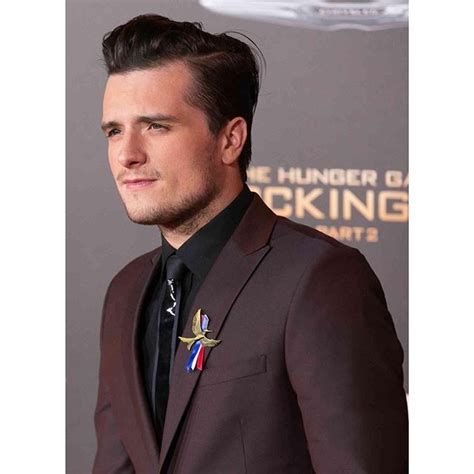 NEW picture of Josh Hutcherson at the premiere of Mockingjay Part 2 in ...