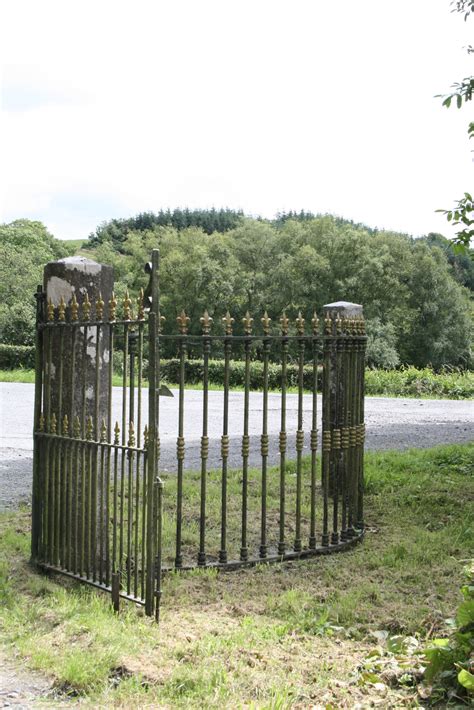 Bailieborough Castle , Cavan Road, DRUMBANNAN, Bailieborough, CAVAN - Buildings of Ireland