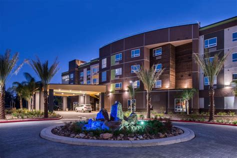 Courtyard Temecula Murrieta Hotel (Murrieta (CA)) - Deals, Photos & Reviews