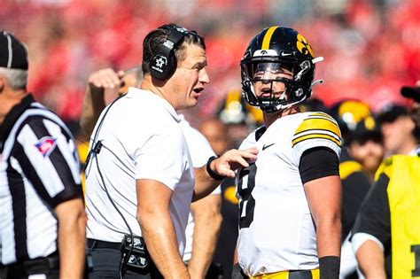 Iowa amends contract of embattled OC Brian Ferentz