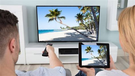 How to connect tablet to Smart TV wireless? - TechBriefly