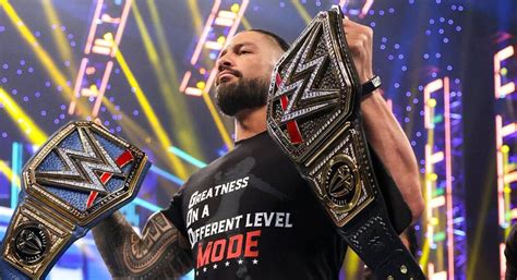 Roman Reigns on Facing The Rock at WrestleMania 39, Being In a “Really Cool Groove,” Social Media