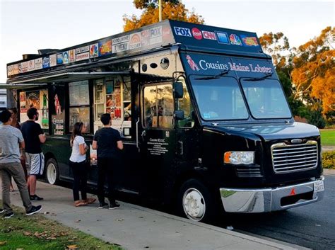 Cousins Maine Lobster Truck | Maine lobster, Maine style, Cousins