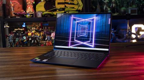 Geek Review: Lenovo Yoga Slim 7i Pro | Geek Culture