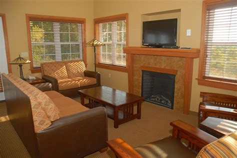 Cabin at Honey Creek Resort State Park near Moravia, Iowa | Iowa Cabins ...