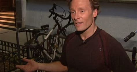 CBS 2's Chief Weathercaster Lonnie Quinn Has Bike Stolen On Upper West Side - CBS New York