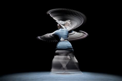 Are they human or dancer? Richard Alston's move machines – in pictures ...