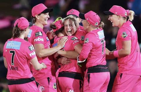 Lisa Griffith and Sarah Aley complete Sydney Sixers Squad for WBBL 2020 - Female Cricket