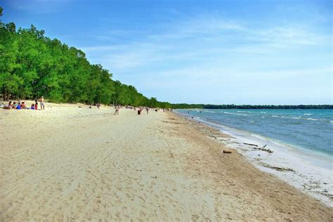 A Locals Guide to 6 of the Best Picton Ontario Beaches