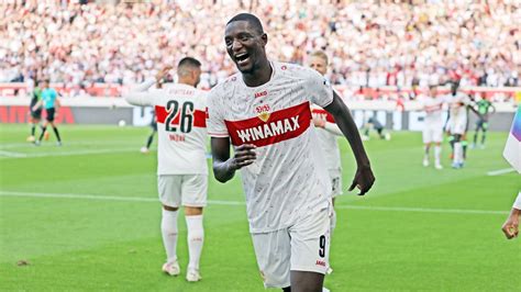 Transfer News: So plant der VfB Stuttgart mit Serhou Guirassy ...