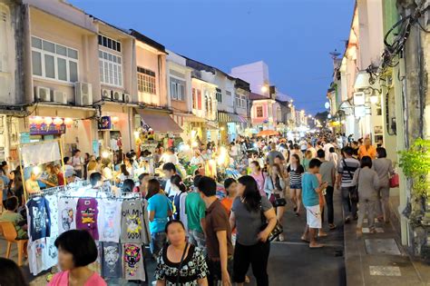 9 Best Night Markets in Thailand - Market Shopping in Thailand – Go Guides