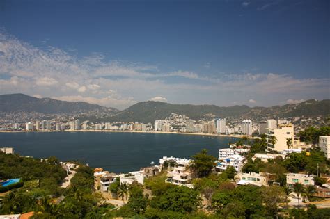 Experience Acapulco