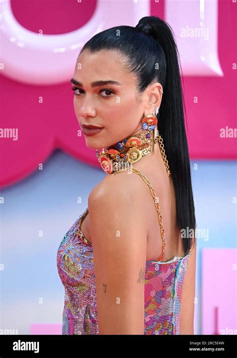 Dualipa hi-res stock photography and images - Alamy