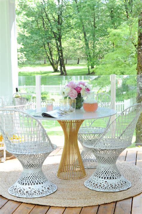 Summer Patio | Design By: Peridot Decorative Homewear | Photography By: Tracey Ayton | Outdoor ...