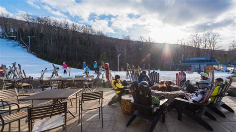 The Best Vacation Rental Ski Cabins for Groups at Camelback Mountain | Budget Your Trip