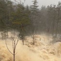 Major flooding in Jackson, NH 12.19.23 : r/newhampshire