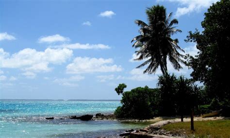 THE BEST BEACHES in Kiribati - The Travel Hacking Life