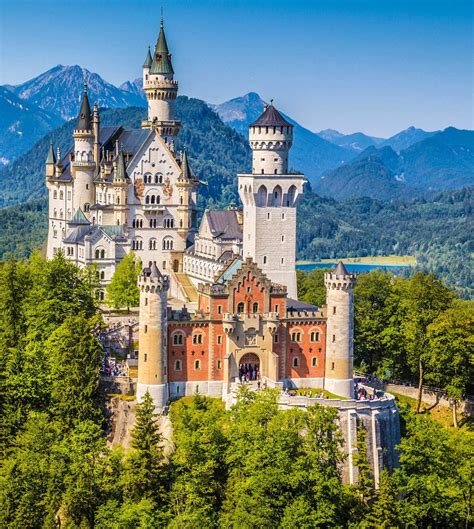 Schloss Neuschwanstein - Märchenhaft | deutschlandLiebe by Urlaubsguru | Schloss neuschwanstein ...