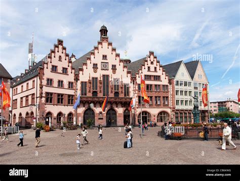 Frankfurt City Hall on Romerberg Square, Germany Stock Photo - Alamy