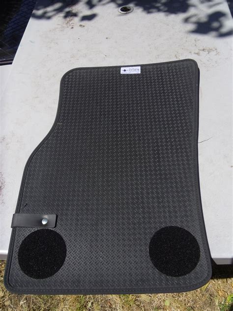 FS:: Carpeted Floor Mats - Essential Black - Front - North American Motoring