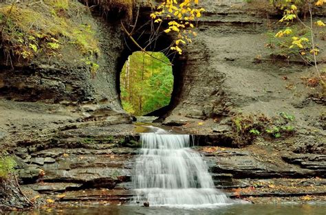 Hole in the Wall : Valley of Trails | The best hiking trails on Vancouver Island, British ...