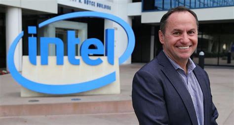 Intel's Bob Swan will step away as CEO, to be replaced by VMware's Pat Gelsinger | Shacknews