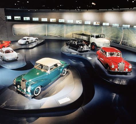 Exhibition Mercedes-Benz Museum. | Mercedes benz, Car showroom design ...