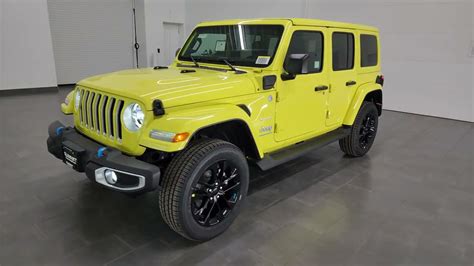 Total 87+ imagen jeep wrangler 4xe yellow - Abzlocal.mx